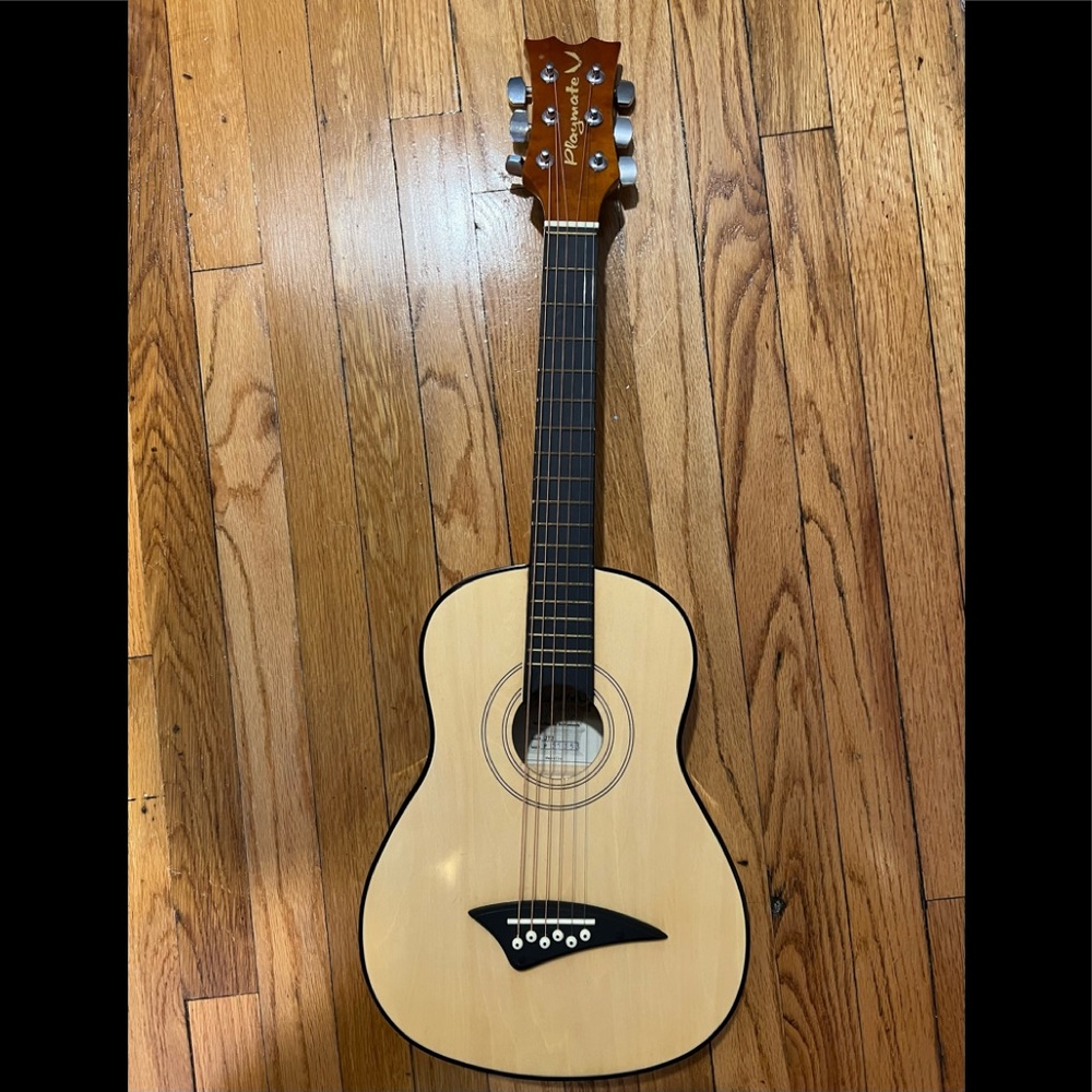 DEAN PLAYMATE ACOUSTIC GUITAR